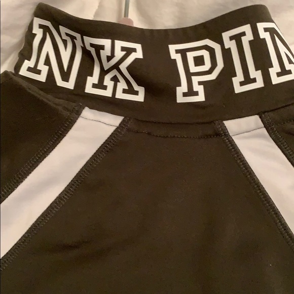 green jacket - Picture 3 of 4